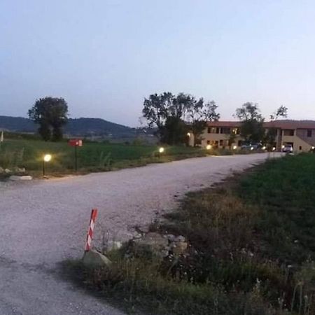 La Sosta Di Braccio Villa Macchie  Exteriör bild